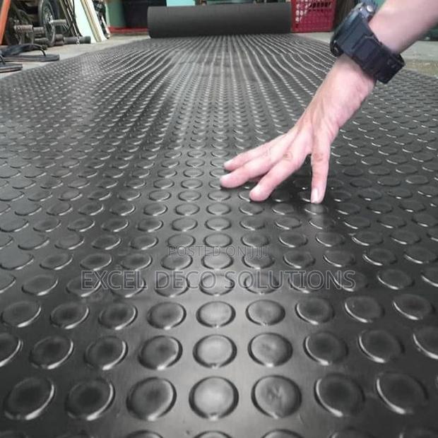 Heavy Duty Rubber Coin Mat – Heavy Duty Anti-slip Flooring