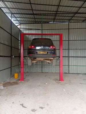 Two Post Lift 4t/3.6m High ,Best Quality Sunshine Italy