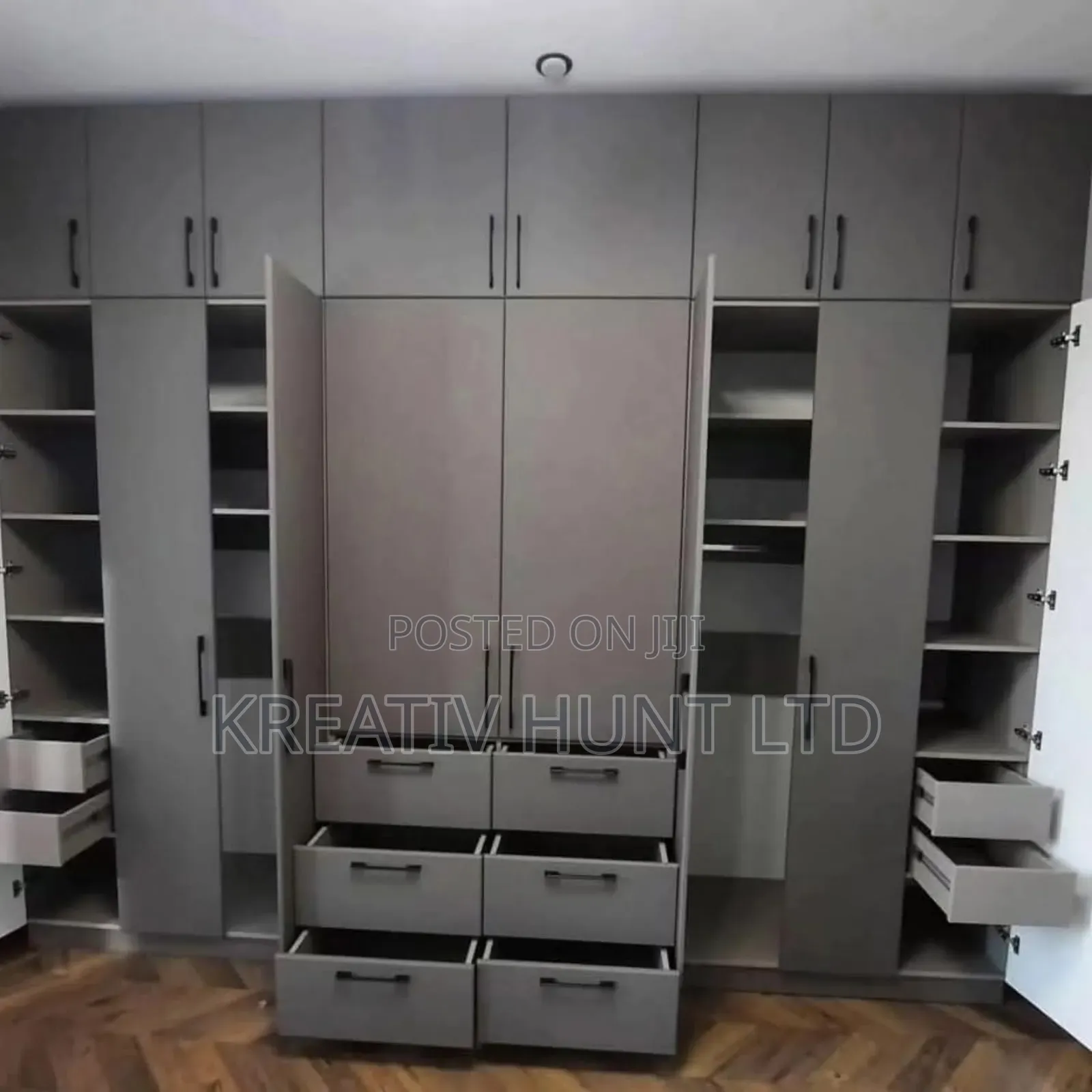 Wardropes and Kitchen