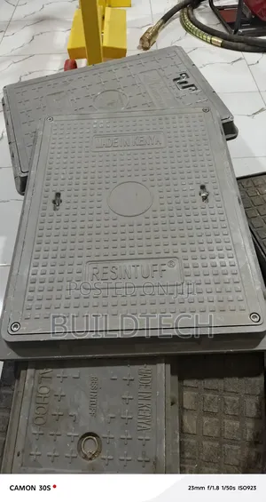 18"×24 Locable Manhole Cover