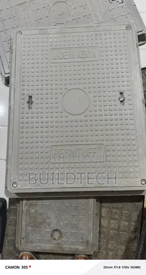 Fibre Locable Manhole Cover 600×450mm