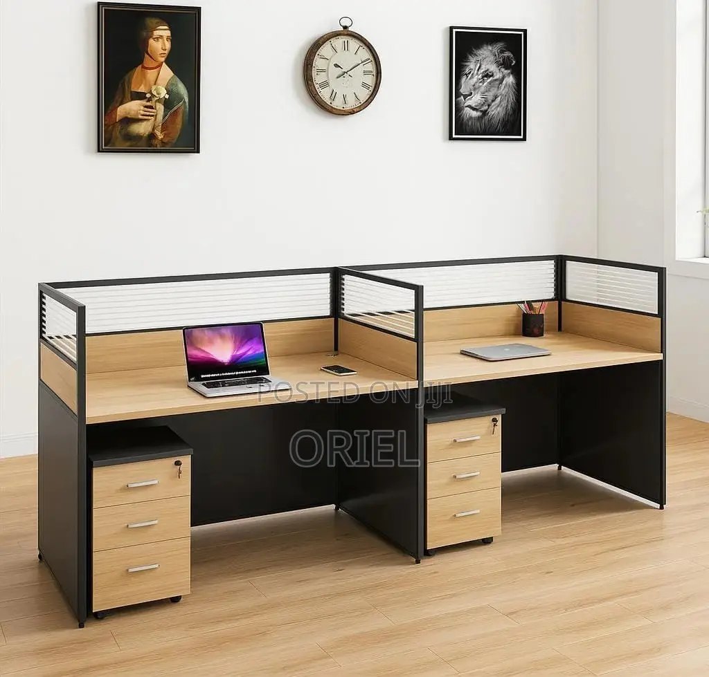 Office Workstation : Modern 2-Way Modular Office Workstation