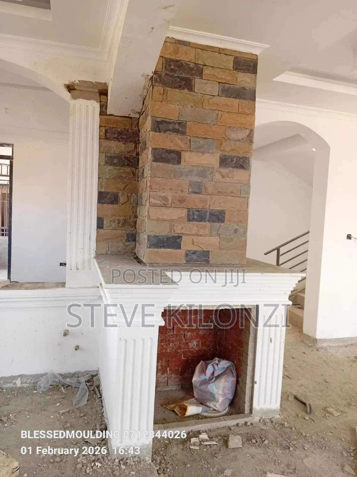 Mouldings, Mazeras Cladding, Flower Vase Fountain