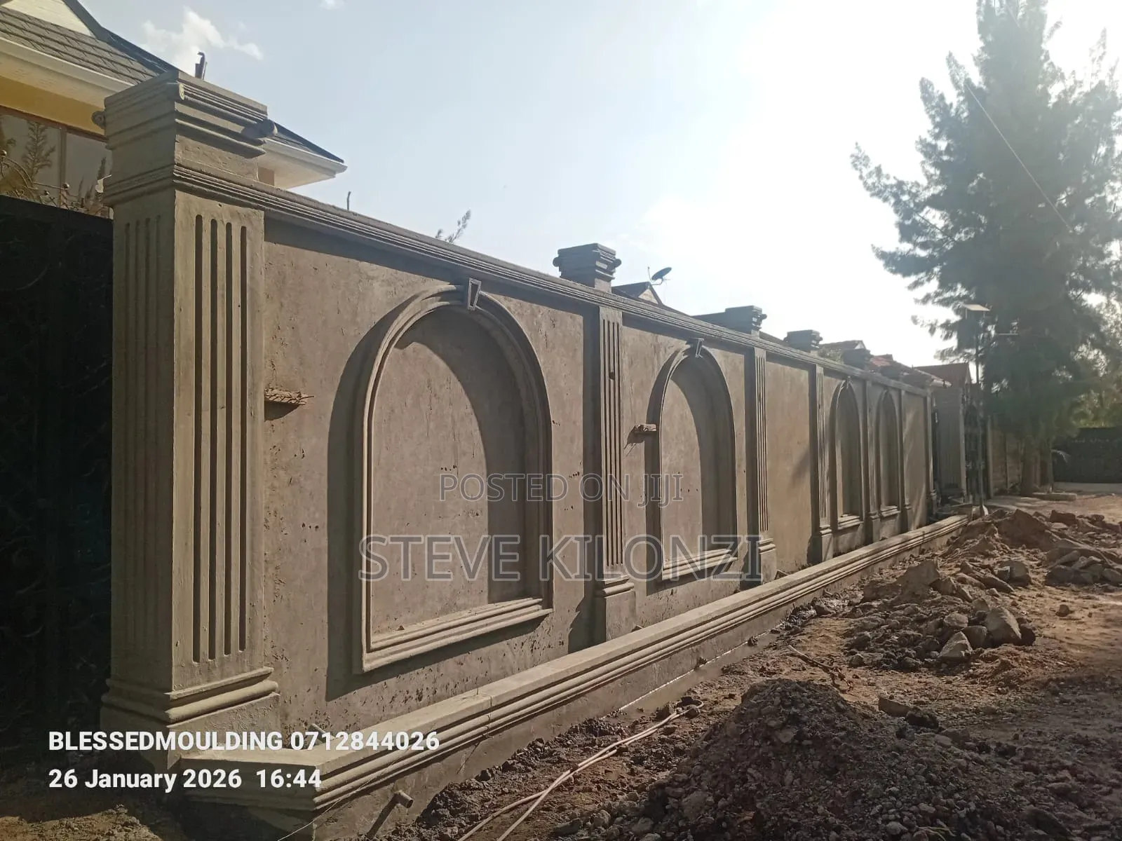 Mouldings, Mazeras Cladding, Flower Vase Fountain
