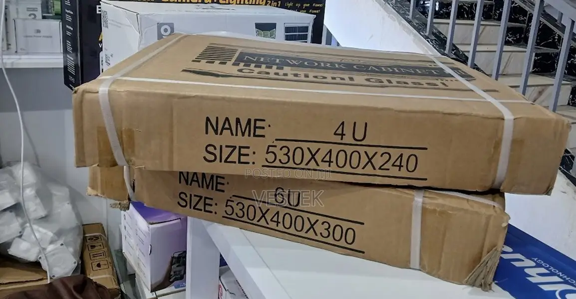 6u Wall Mounted Networking Cabinet 530 Series