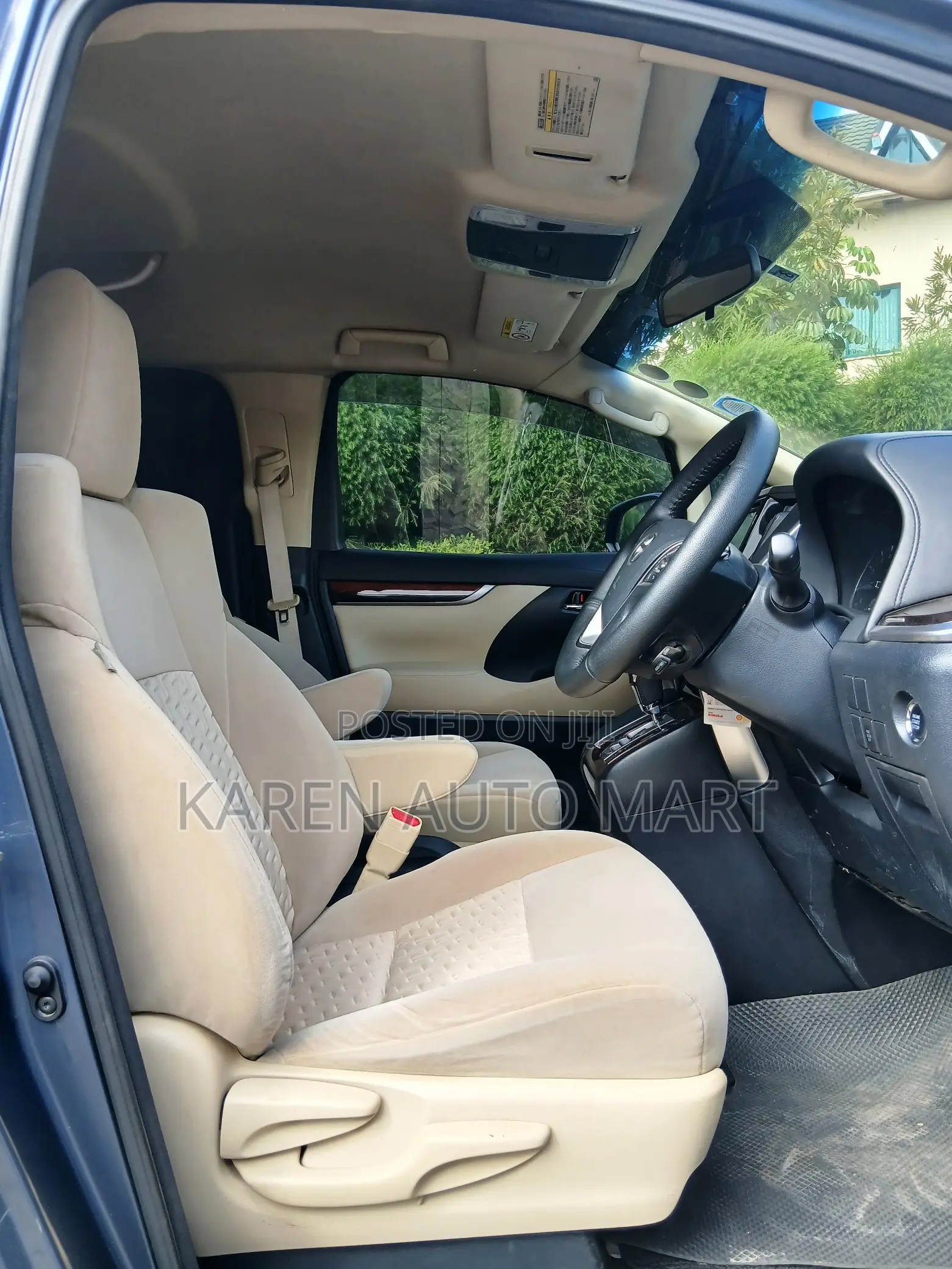 Toyota Alphard 2.4 Petrol FWD 2015 Gray