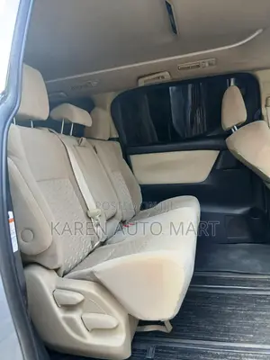 Toyota Alphard 2.4 Petrol FWD 2015 Gray