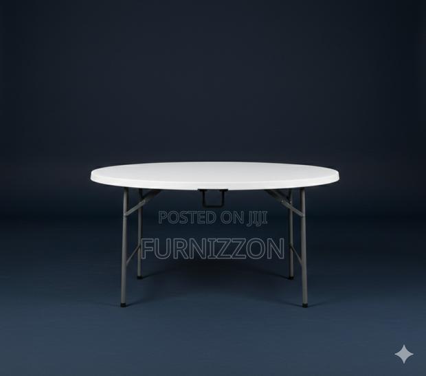 Strong Portable 1.8 Meters Plastic Round Table