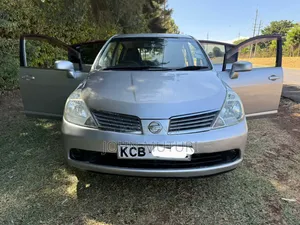 Nissan Tiida 2008 Silver