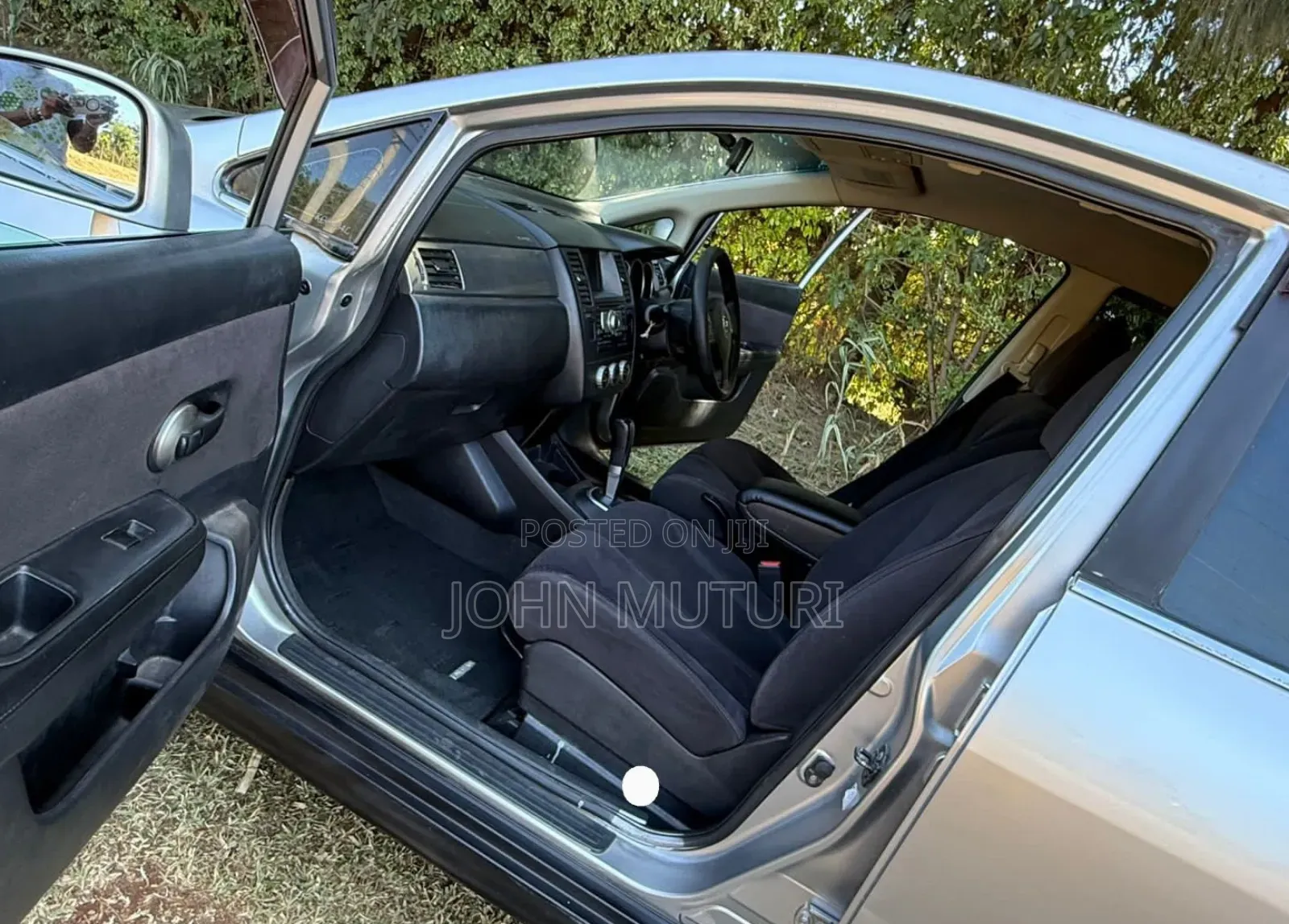 Nissan Tiida 2008 Silver