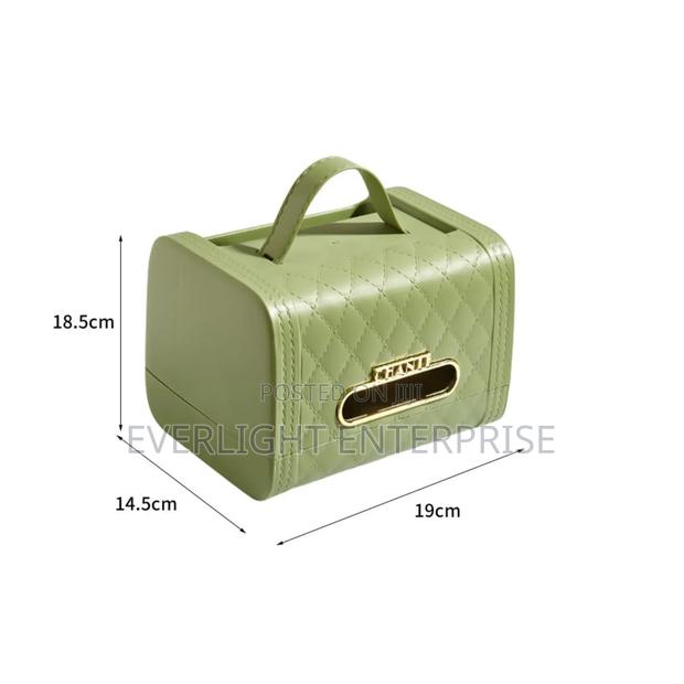 Chan 30 Serviette Holder - thumbnail 2