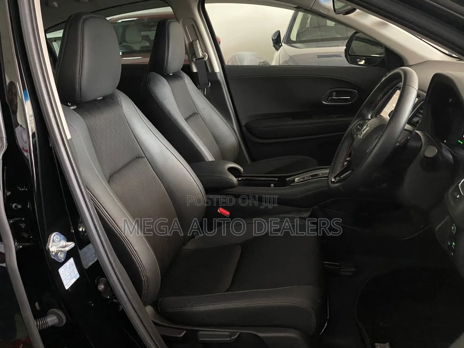 Honda Vezel 2019 Black