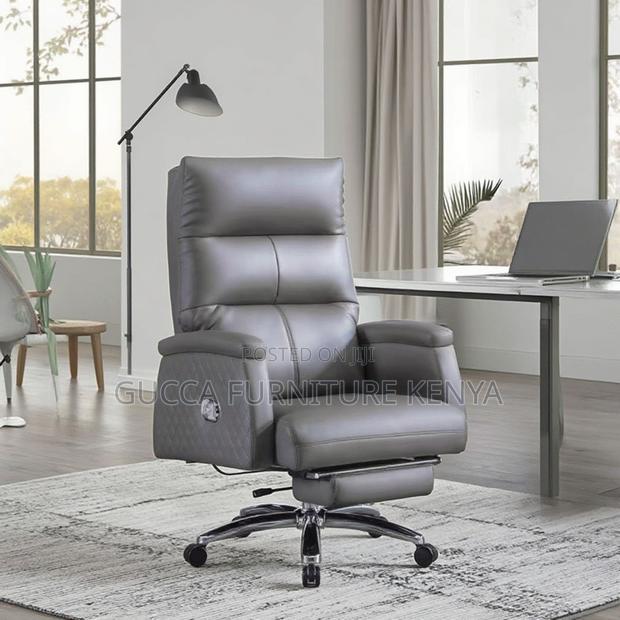 Executive Leather Director's Office Chair - main view