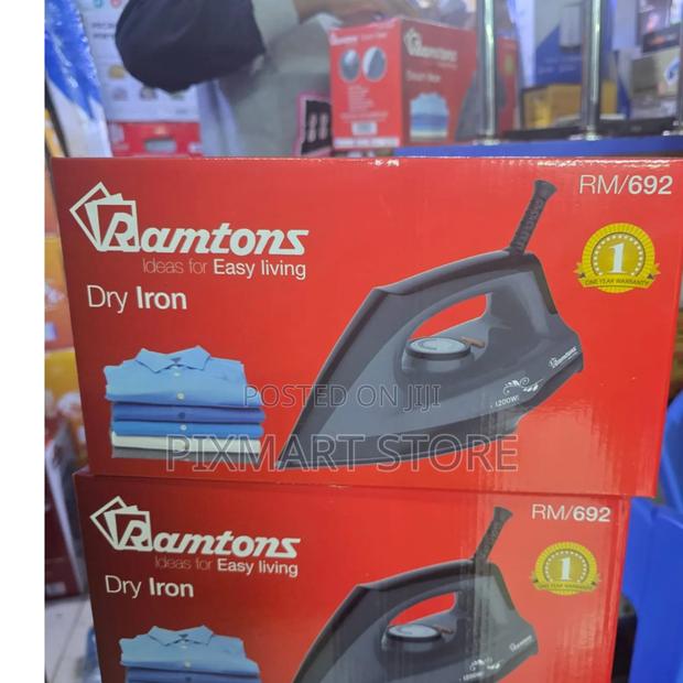 Ramtons Dry Iron Box – Lightweight, Smooth Soleplate, Reliable - main view