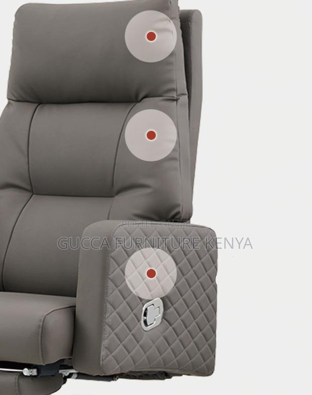 Executive Leather Director's Office Chair - thumbnail 4