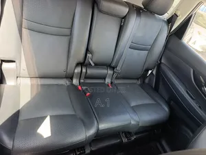 Nissan X-Trail 2.0 Petrol AWD 2019 Silver