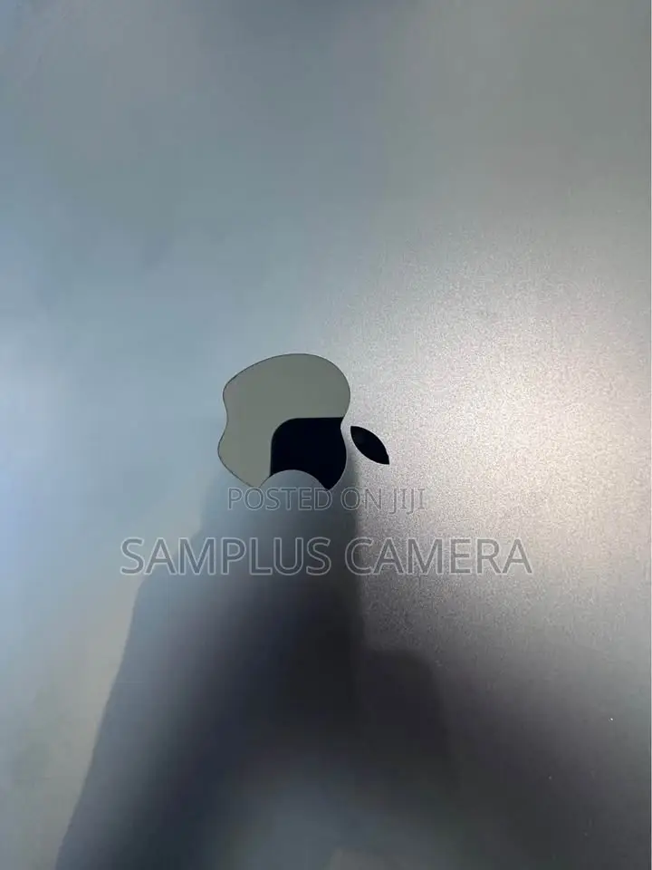 New Laptop Apple MacBook Air 16GB Apple M4 SSD 256GB