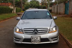 Mercedes-Benz C200 2012 Silver