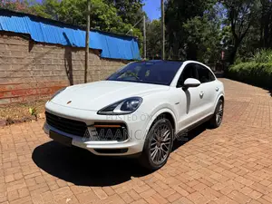 Porsche Cayenne E-Hybrid Coupe 2022 White