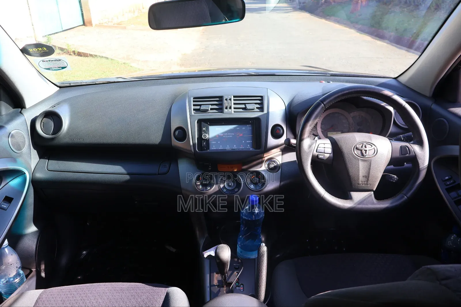 Toyota Vanguard 2011 Black