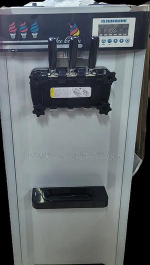 Ice Cream Maker Machine-Professional - thumbnail 2