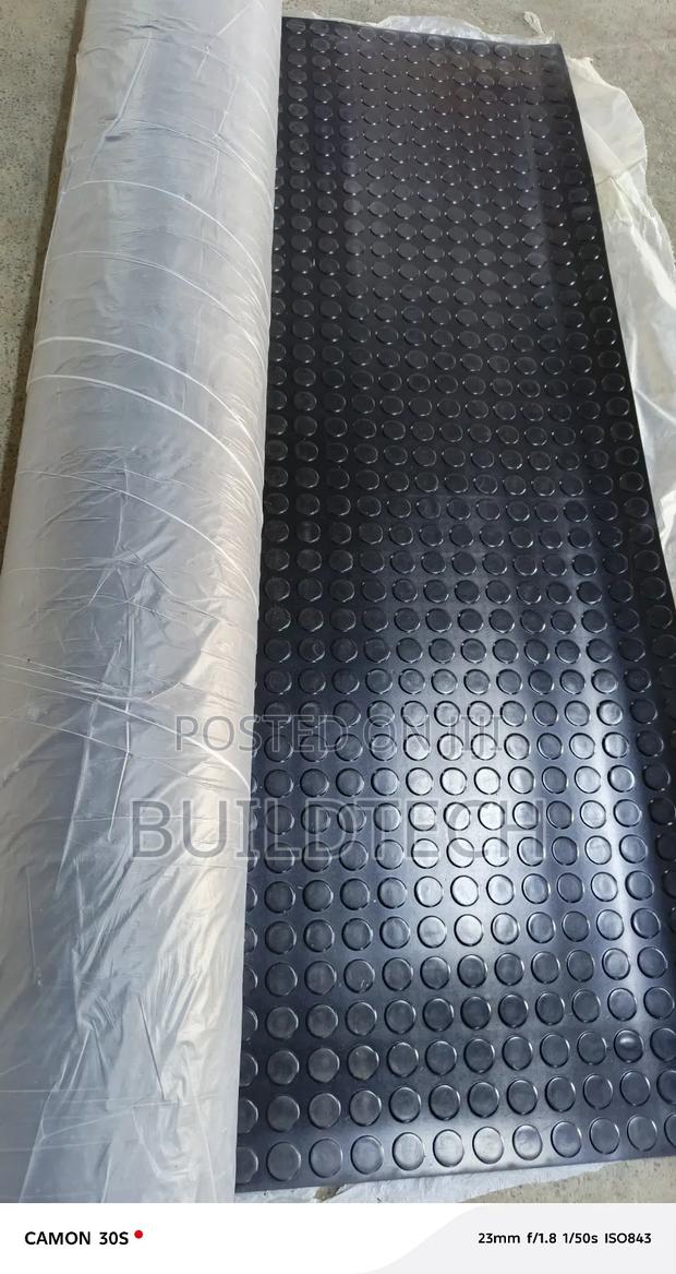 Rubber Coin Mat Roll - main view