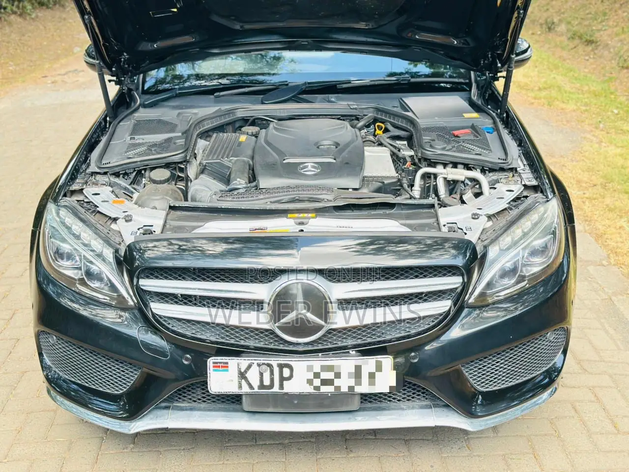 Mercedes-Benz C200 2016 Black