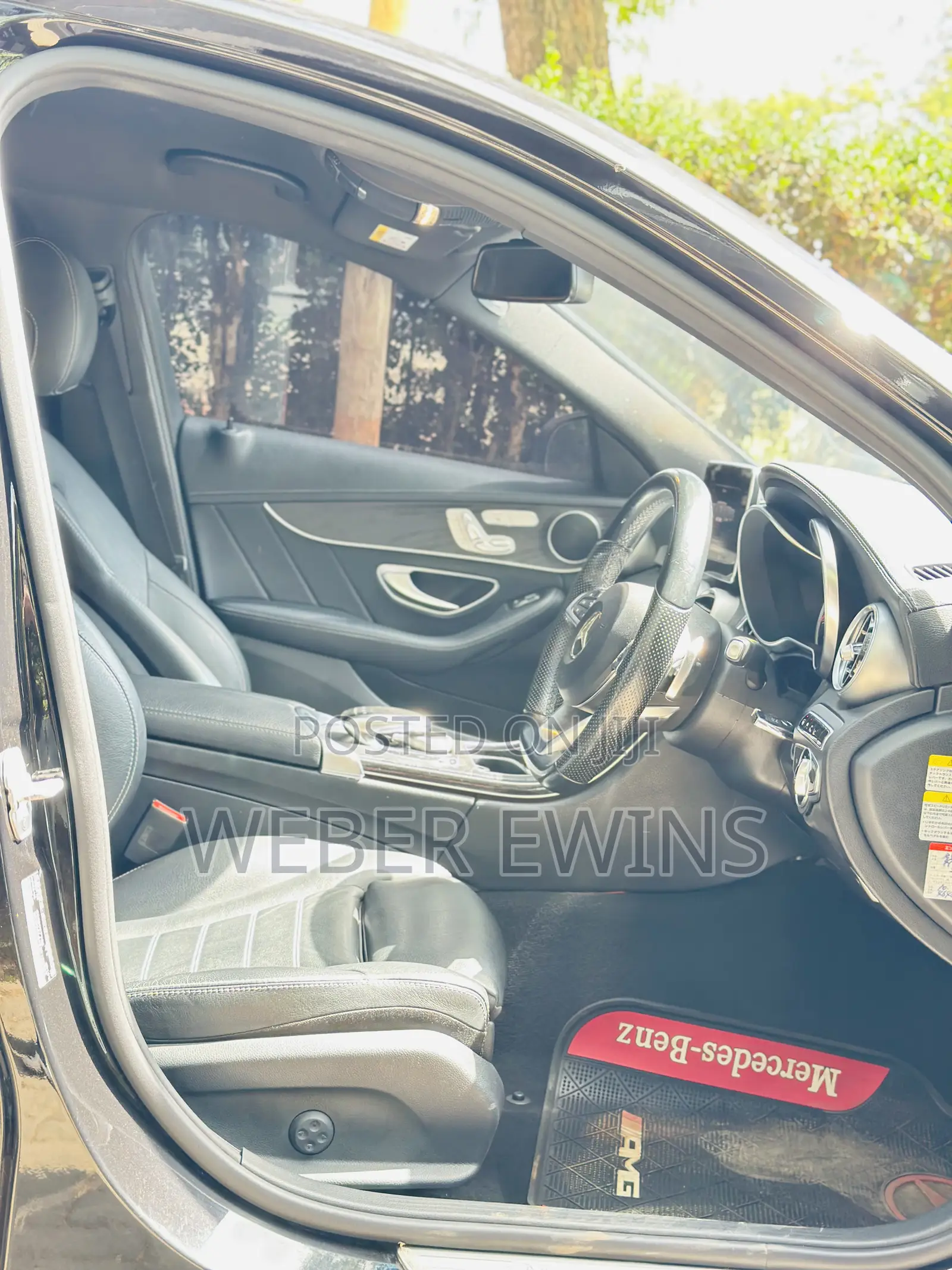 Mercedes-Benz C200 2016 Black