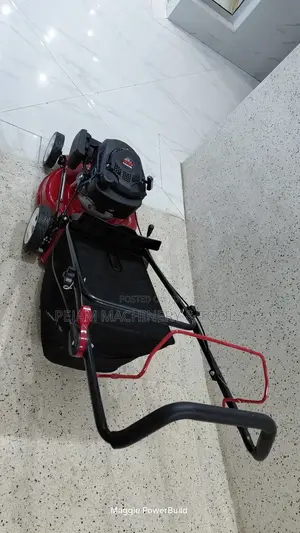 Honda 7.5hp 196cc 18" Petrol Powered Lawnmower