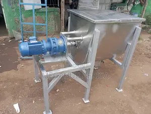 Stainless Steel Ribbon Mixer – 200kg Powder Blending