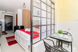 Balcony Studio Airbnb in Ngara | Near CBD Thika Rd |