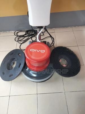 Commercial/Domestic Floor Scrubber - thumbnail 2