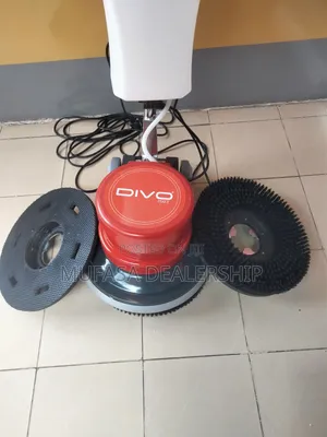 Commercial/Domestic Floor Scrubber