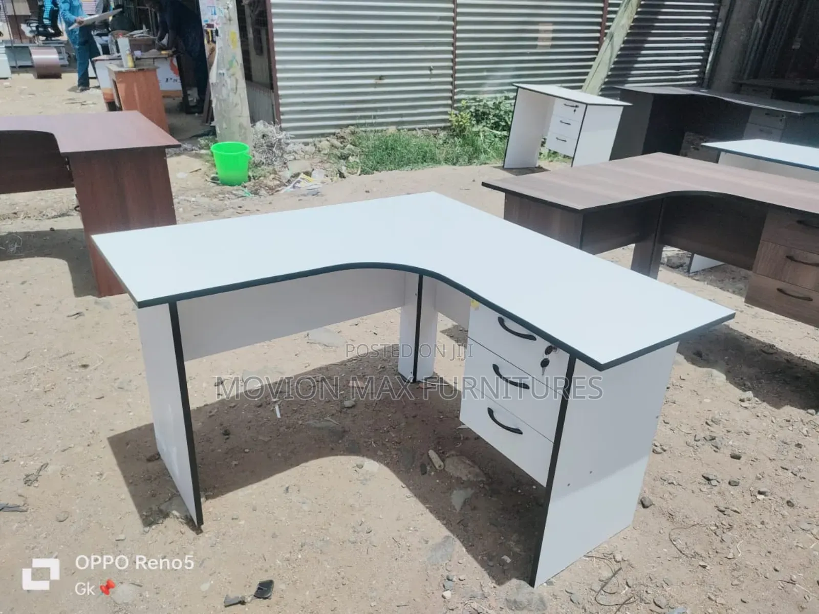 White L Shape Office Desk