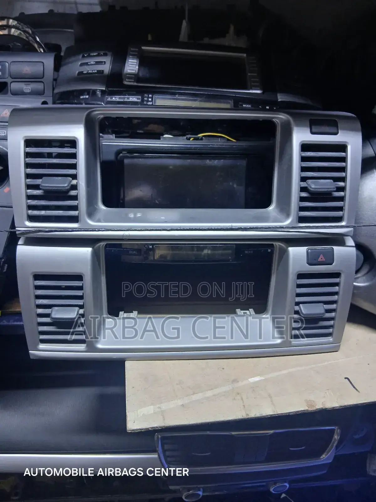 Toyota Raum 2000-2010 Radio Console
