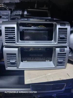 Toyota Raum 2000-2010 Radio Console