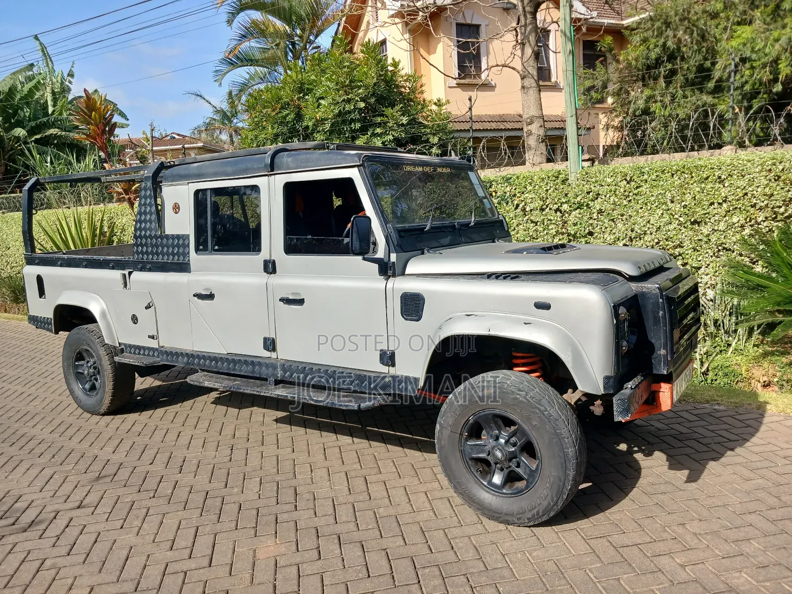 Land Rover Defender 2000 Gray