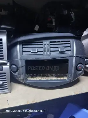 Toyota Rav 4 Complete Radio Console