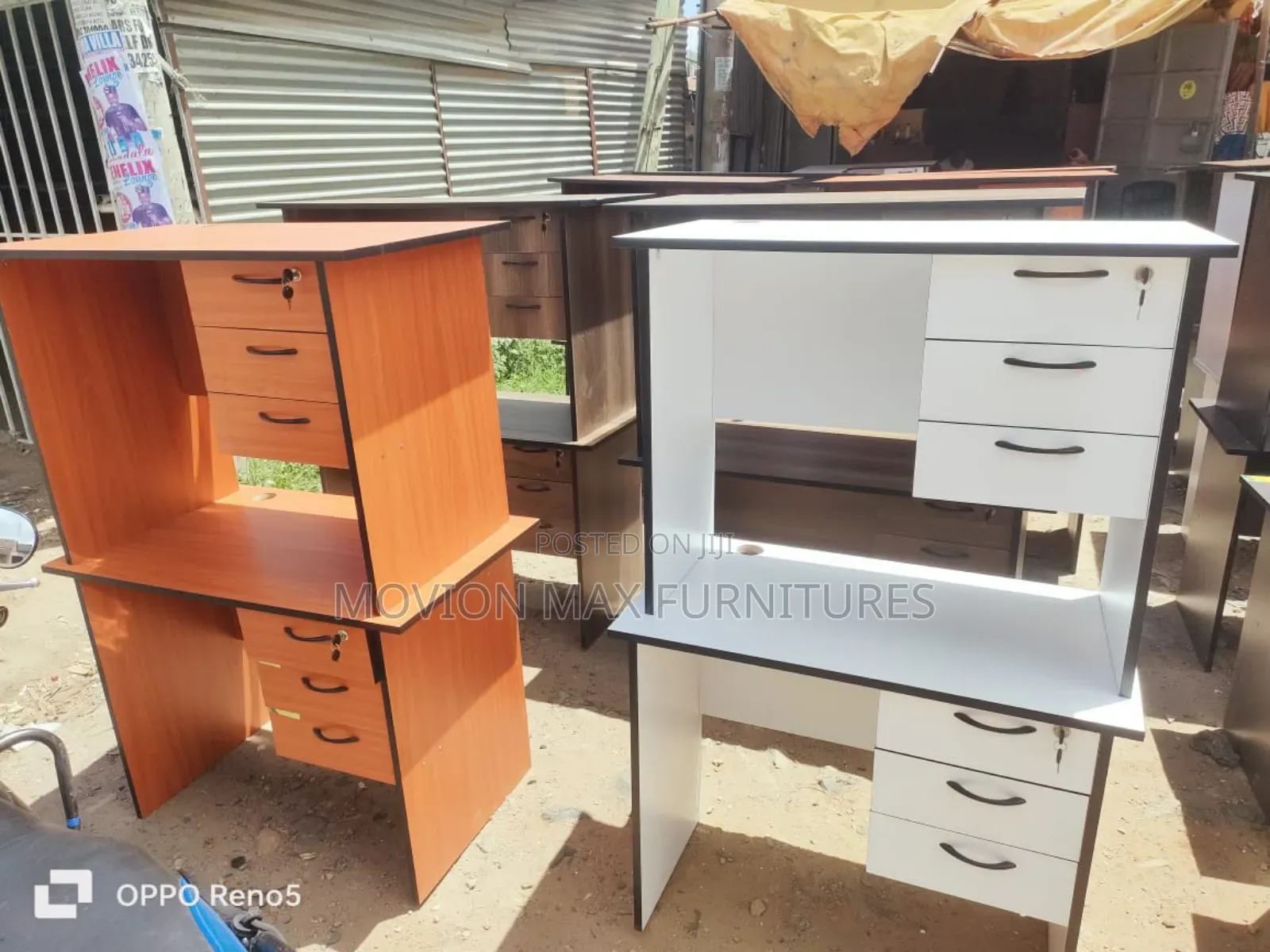 Classic Morden Office Desks