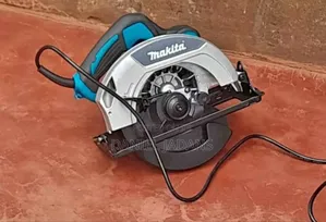 New Affordable Circular Saw Makita 7" /Professional.Electric