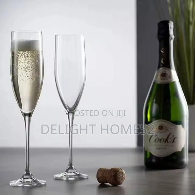 Crystal Clear Goblet Champagne Glass_sb
