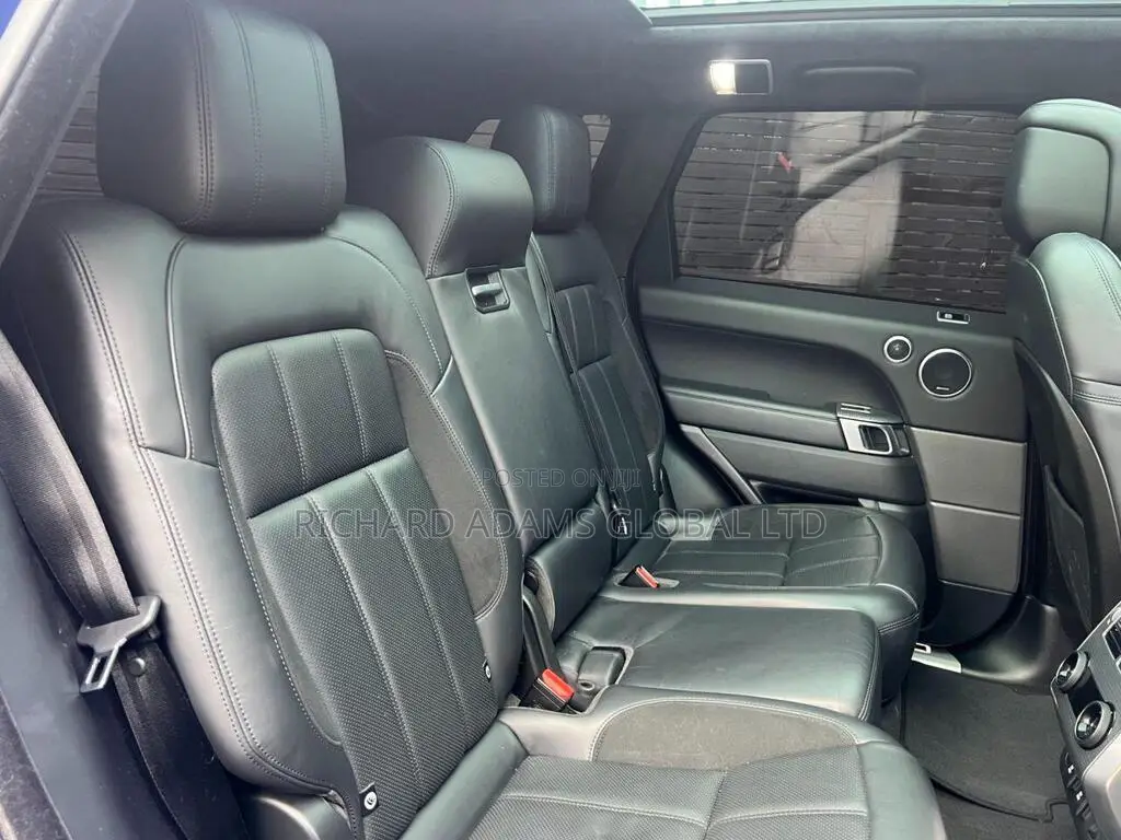 Land Rover Range Rover Sport HST MHEV 2019 Blue