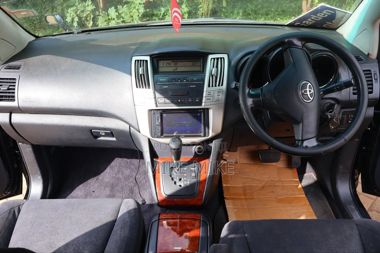 Toyota Harrier 2011 Black