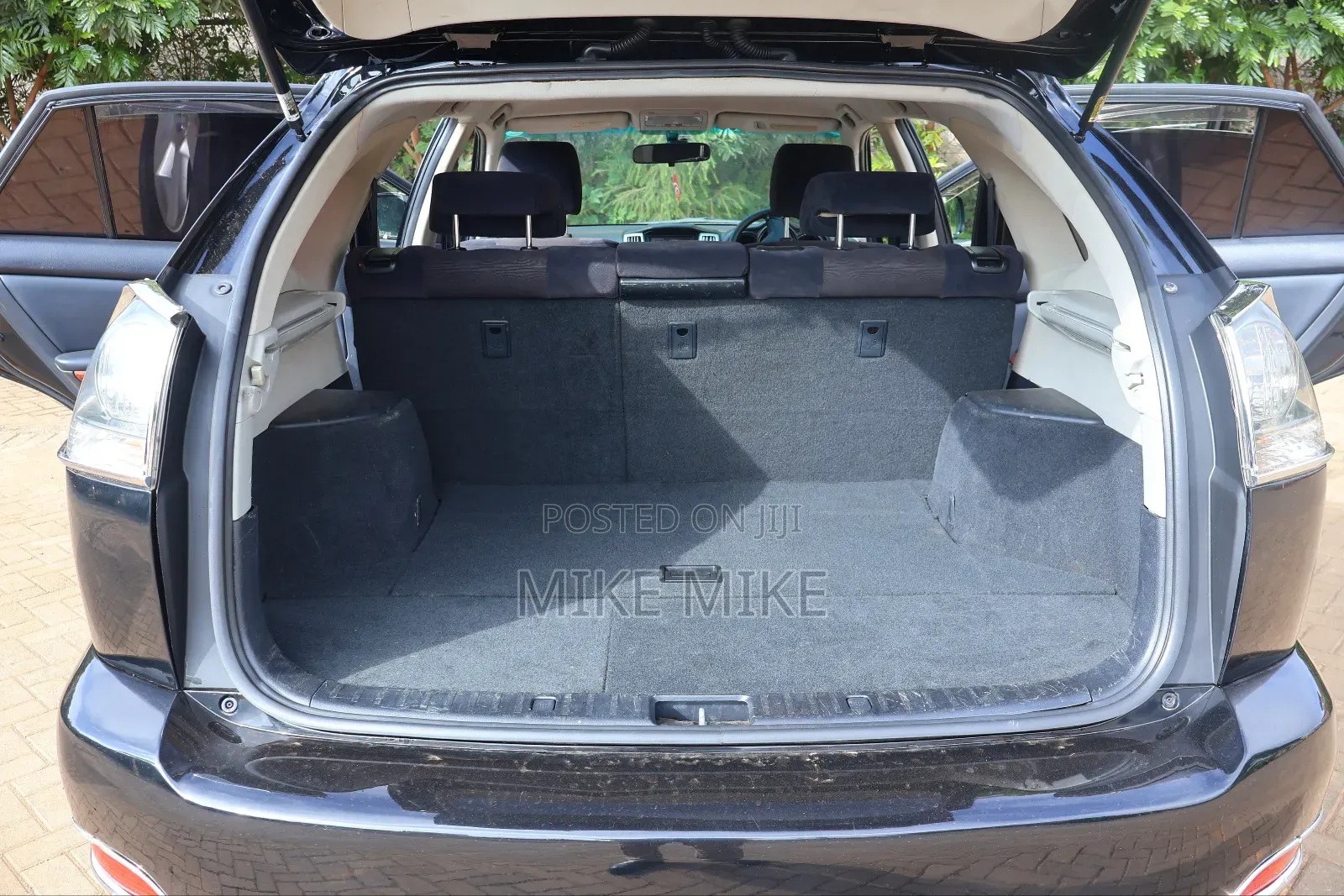 Toyota Harrier 2011 Black