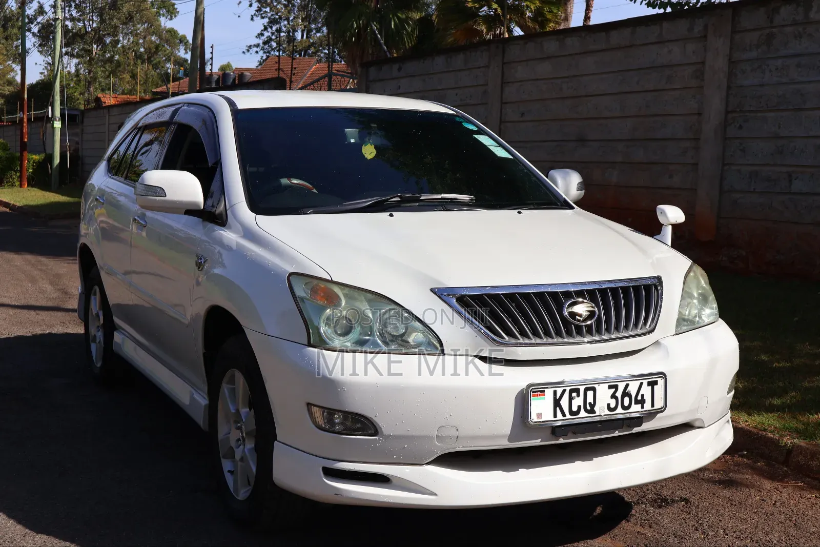 Toyota Harrier 2011 White