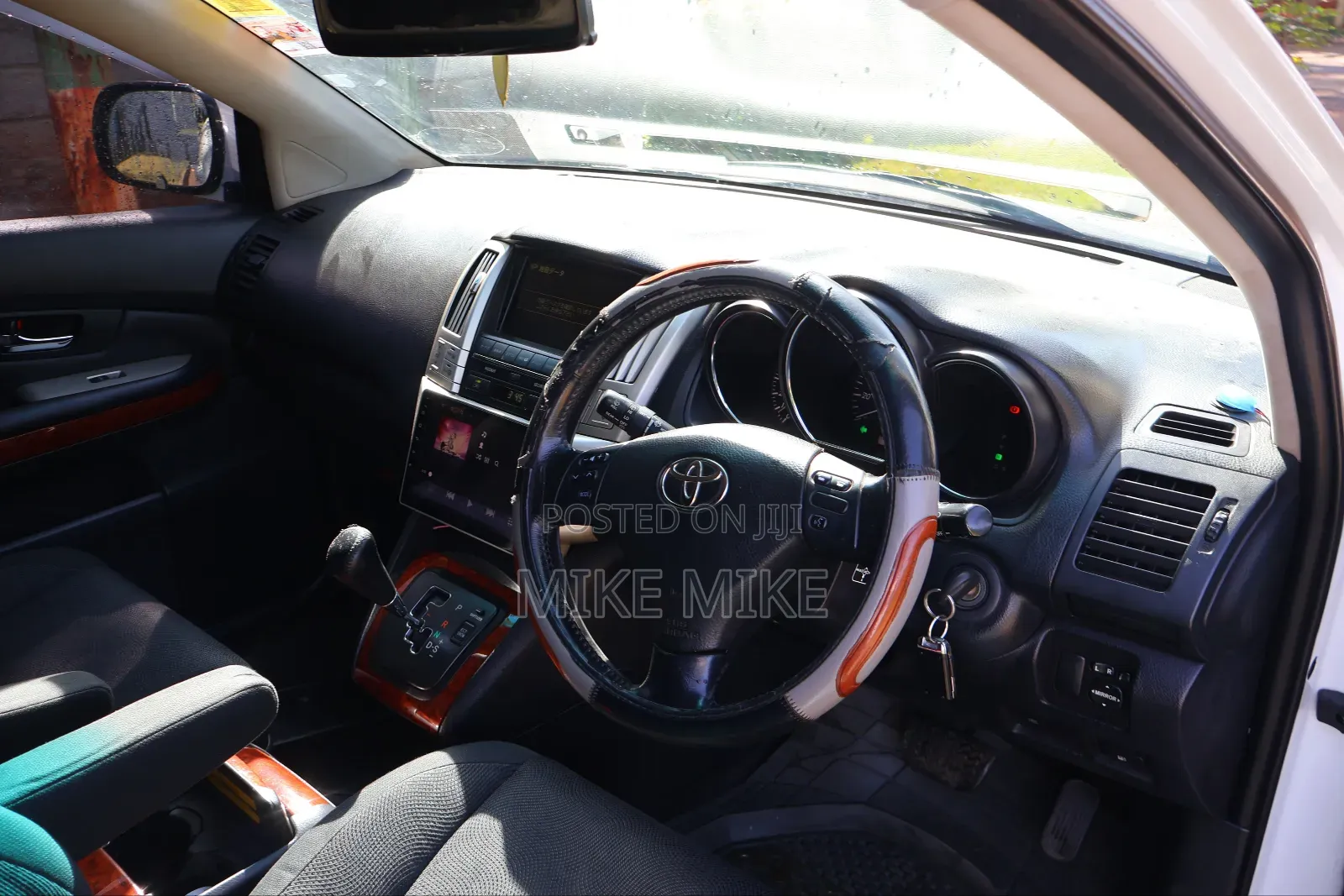 Toyota Harrier 2011 White