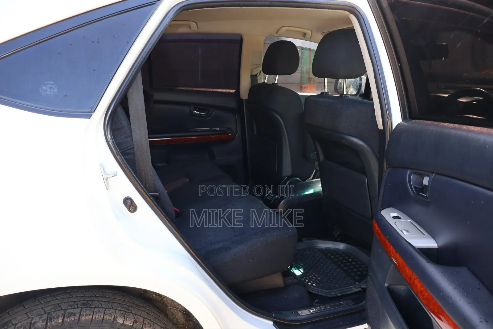 Toyota Harrier 2011 White