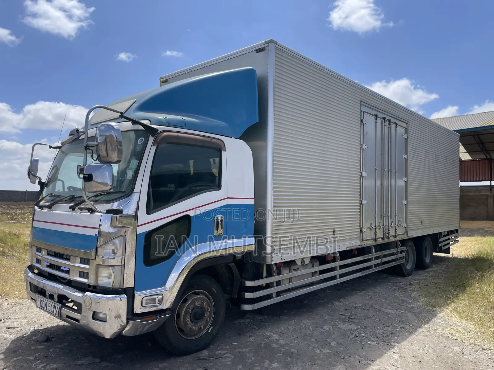 Isuzu FTR Truck