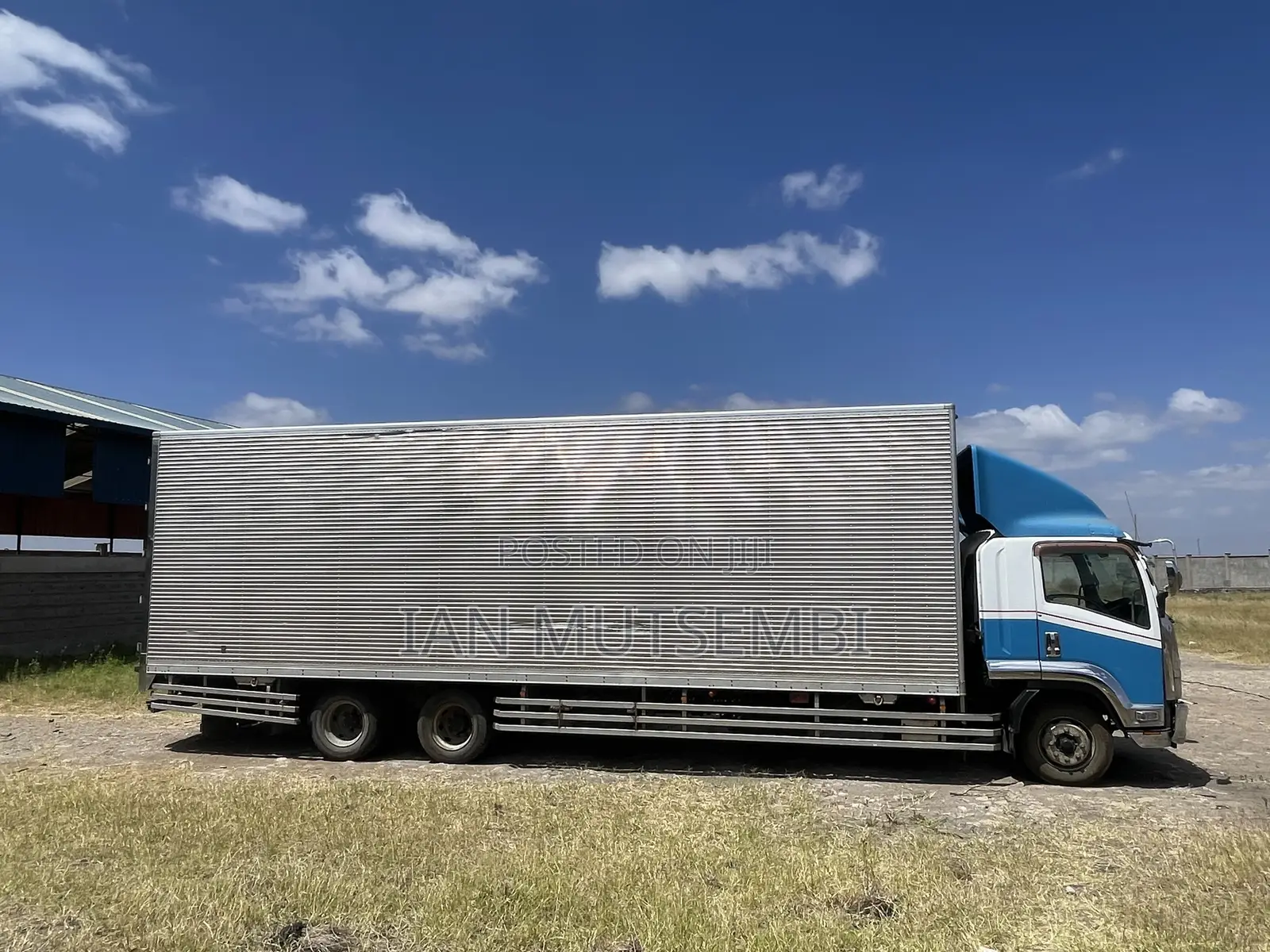 Isuzu FTR Truck