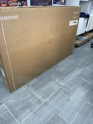 Samsung 65 Inch Tv 65du8000 HDR Crystal Uhd